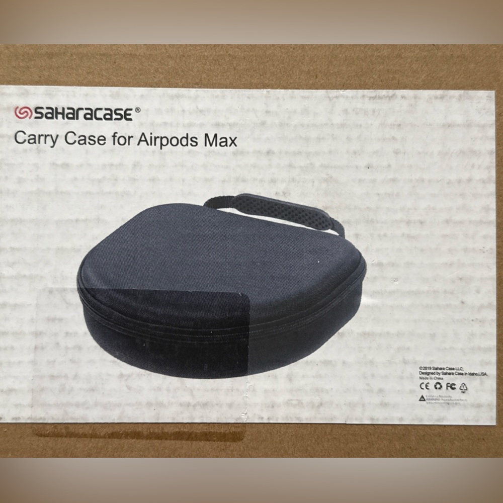 SaharaCase Carry Case for AirPods Pro Max Black HP00015